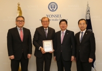 이장희(경영 59) 동문, 건축기금 1억원 기부
